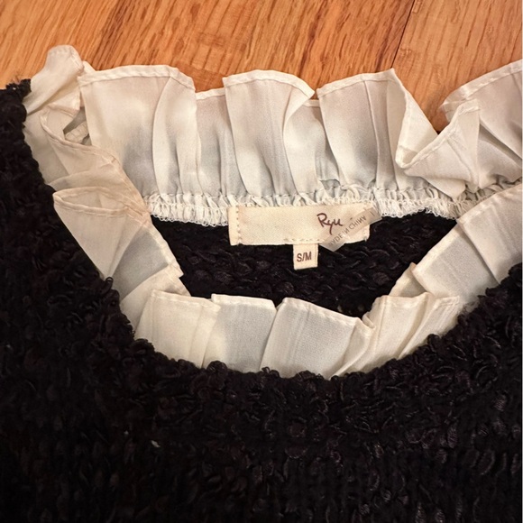 RYU Black & Cream Semi Sheer Open Knit Ruffled Peplum Blouse Shirt Sz S/M # - Picture 5 of 14